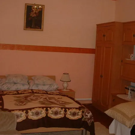 Facanos Vendeghaz * Szegvar